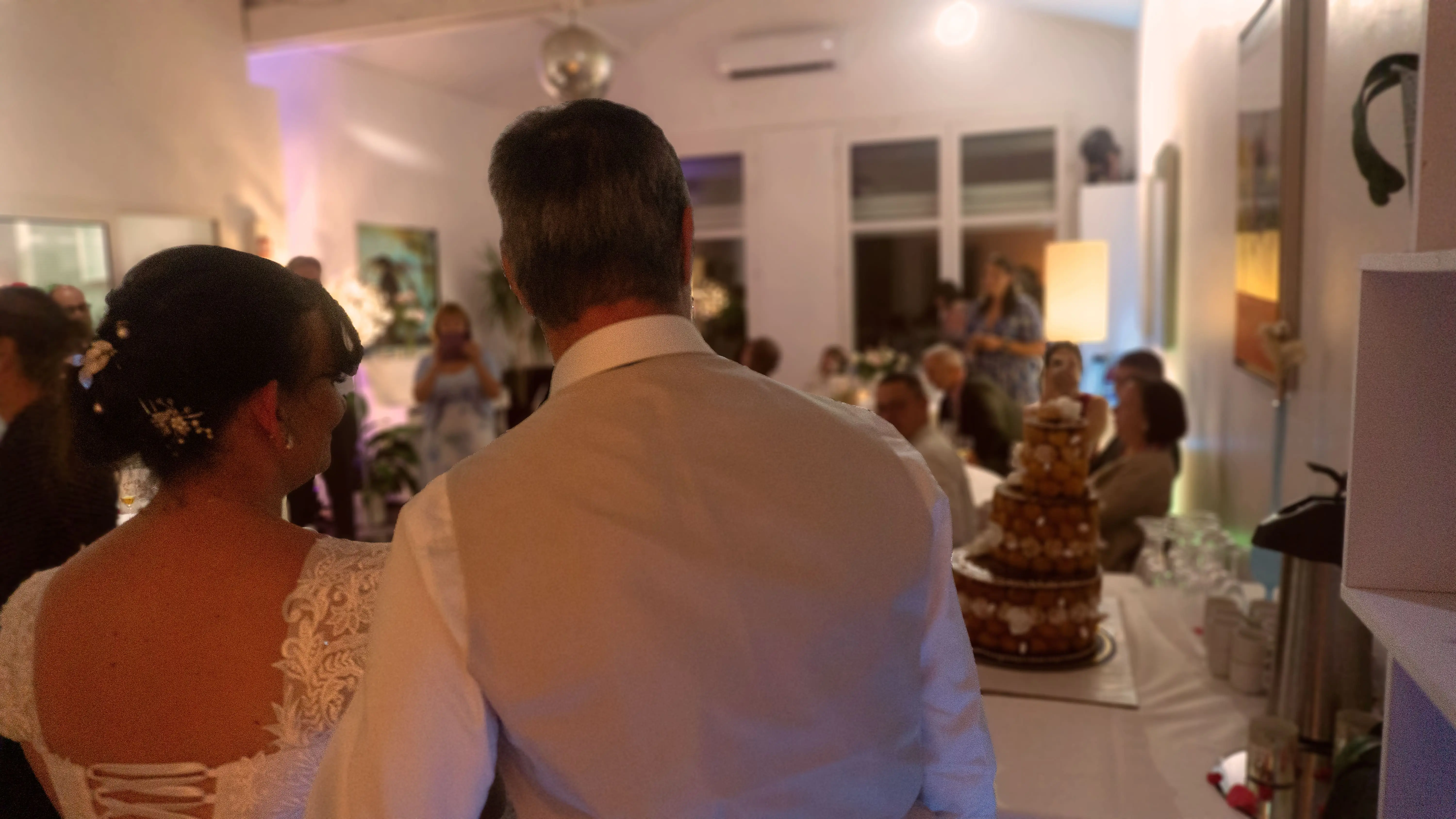 Détail gâteau de mariage — photographie de reportage mariage par Maëlle Vétois